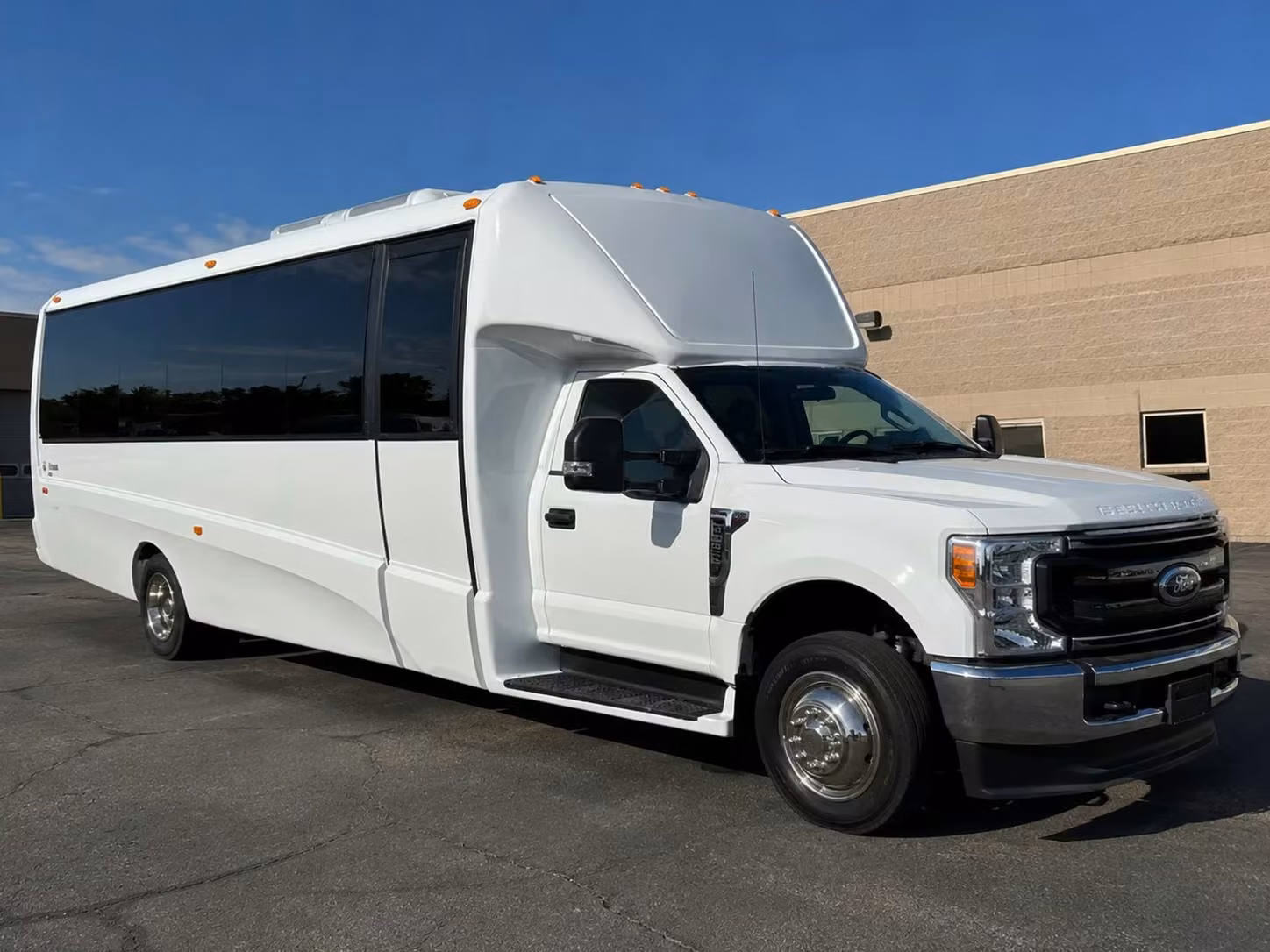 20 passenger minibus