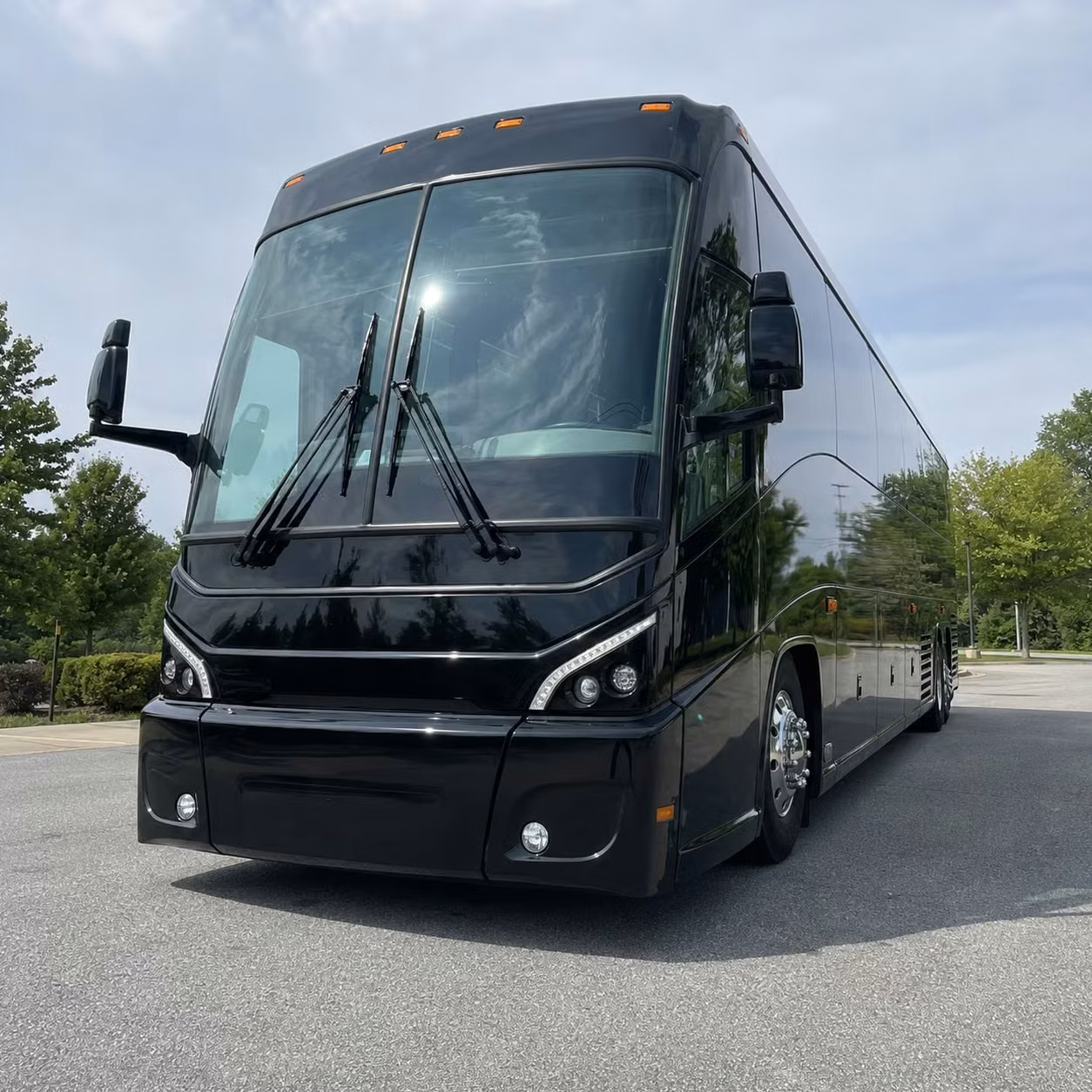 eastern michigan university groups trust long distance bus rentals for away events
