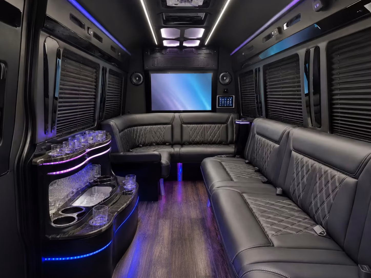 getting your group to detroit metro airport from ypsilanti has never been easier