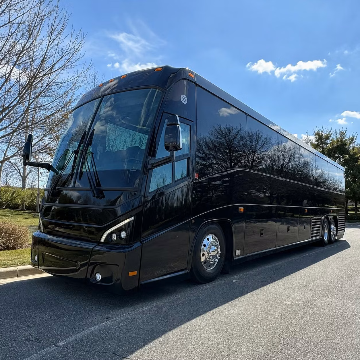 long distance bus rentals from ypsilanti to chicago detroit columbus and beyond