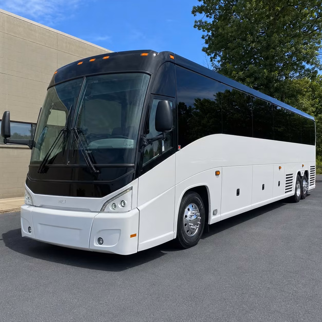 senior ministry and mobility accessible church transportation in ypsilanti