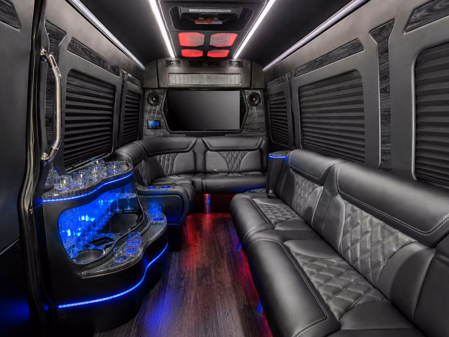 willow run airport federal contractor shuttle services in ypsilanti