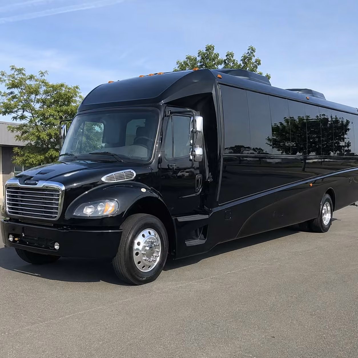 ypsilanti 35 passenger minibus rental