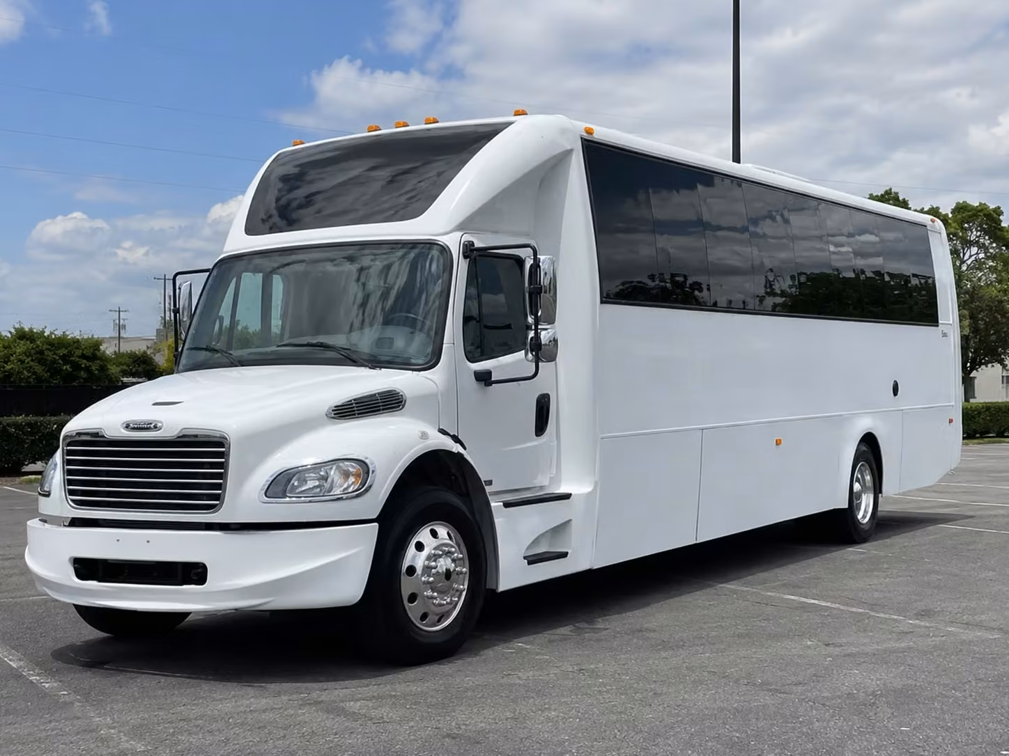 ypsilanti prom party bus rentals with the amenities your group will love