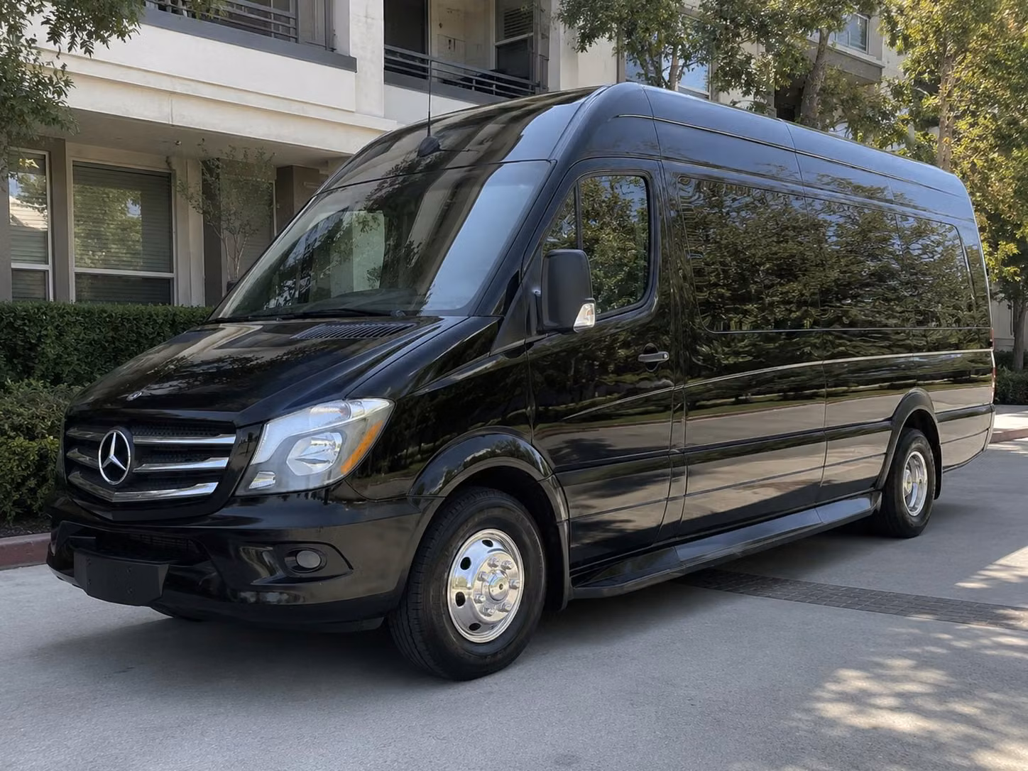 ypsilanti sprinter limo rental